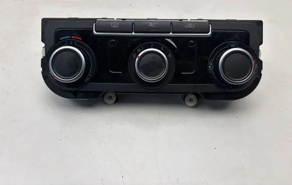 Volkswagen Golf VI Climate control unit 7N0907426AM
