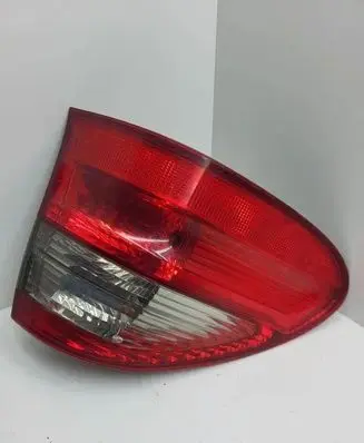 Mercedes-Benz E W211 Rear/tail lights A2118202764 379009