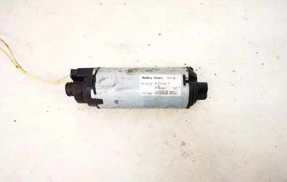 Citroen C5 Seat adjustment motor 9470480c 404.827