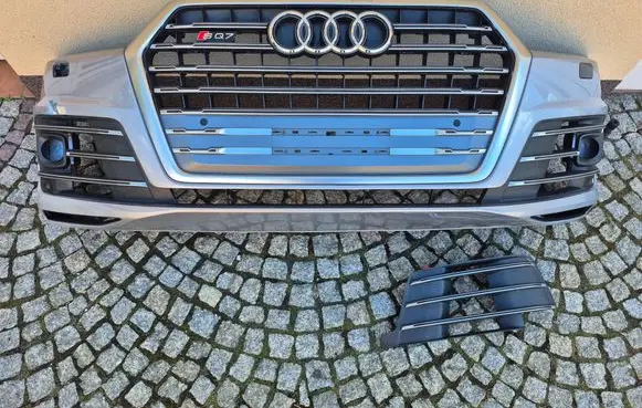 Audi Q7 4M Front bumper 4M0807437A