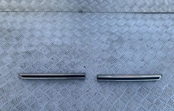 Suzuki Ignis Side skirt rear trim 72126-62R1