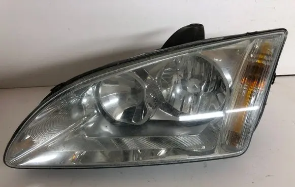 Ford Focus Headlight/headlamp