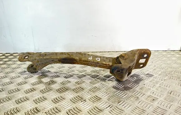 Suzuki Grand Vitara II Rear control arm