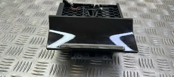 Ashtray (front)