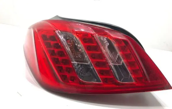 Peugeot 508 Rear/tail lights 9686293780