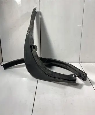 Skoda Octavia Mk2 (1Z) Rear mudguard 1Z0821821A