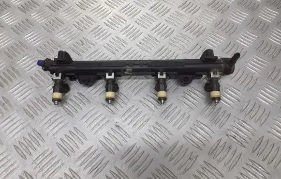 Seat Ibiza III (6L) Fuel main line pipe 036133319BF