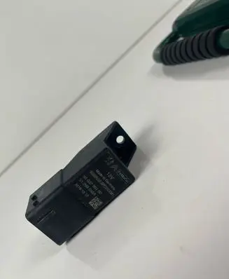 Citroen Berlingo Glow plug pre-heat relay 9803299780
