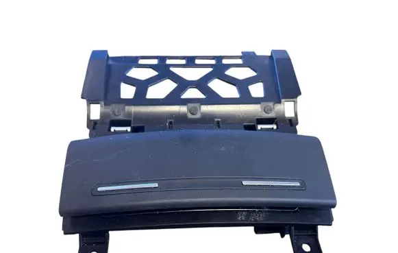 Car ashtray