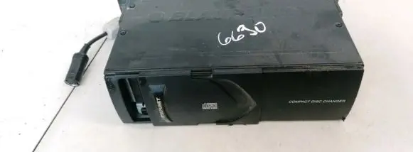 Volkswagen PASSAT B5 CD/DVD changer 7607700006