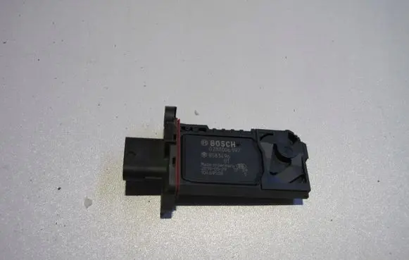 Mini One - Cooper Clubman R55 Mass air flow meter 8583496