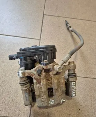 KIA Optima Rear brake caliper 