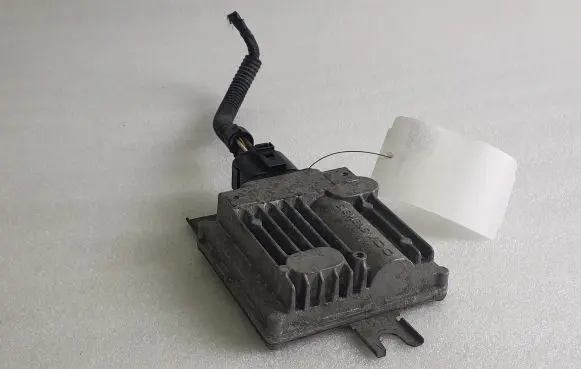 Porsche Cayenne (92A) Fuel injection pump control unit/module 7P0906093A A2C53355730