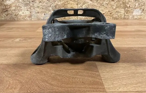Ford Transit - Tourneo Connect Gearbox mount 4M51F012