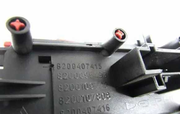 Renault Megane II Hazard light switch 8200407415