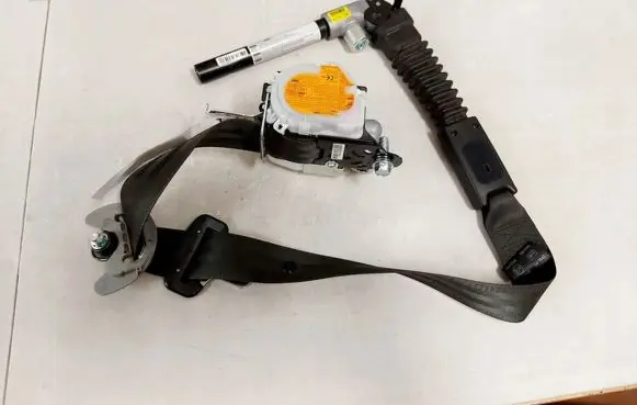 KIA Sorento Front seatbelt 88820-2P410