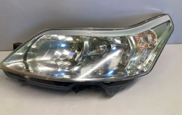 Citroen C4 I Headlight/headlamp 89900033 89009407