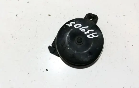 Toyota RAV 4 (XA30) Horn signal 8652020300 86520-20300