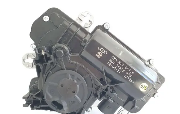 Volkswagen Touran III Tailgate/trunk/boot lift motor 5TA827887B