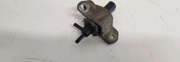 Vacuum valve