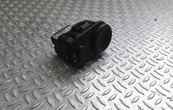 Opel Zafira A Wing mirror switch 09226861