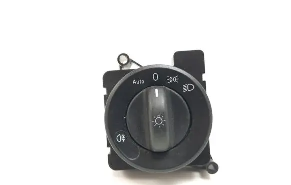 Mercedes-Benz Sprinter W906 Light switch A9069052501 5805752