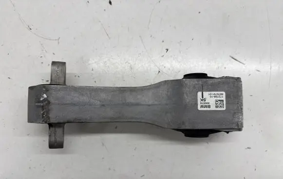 BMW X1 F48 F49 Engine mount bracket 6876791 22116876791