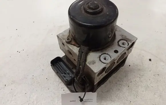 Volkswagen Polo ABS Pump 6X0907379B 5WK8478 10094903483