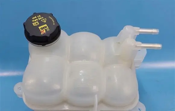 Coolant expansion tank/reservoir