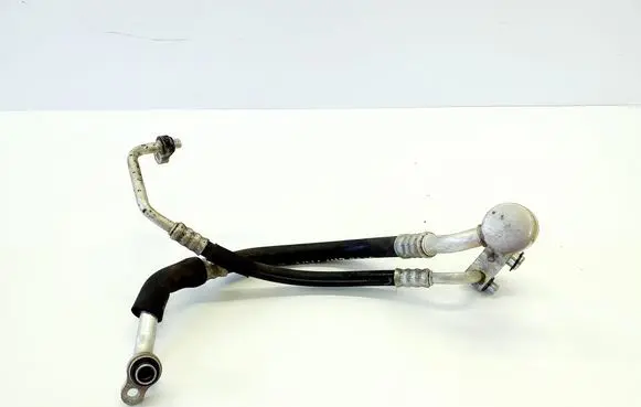 Air conditioning (A/C) pipe/hose