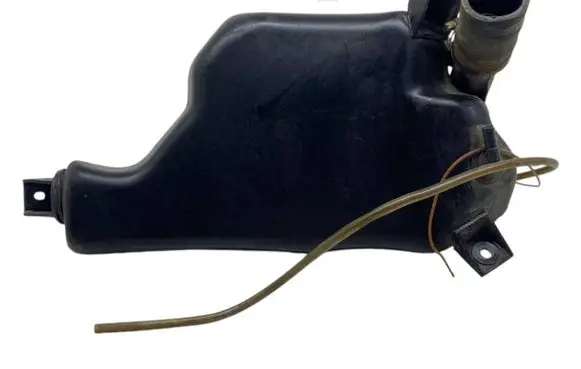 Audi A8 S8 D2 4D Fuel tank 4D0201301