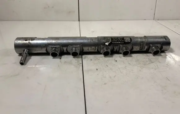 BMW 3 E90 E91 Fuel main line pipe 780912701
