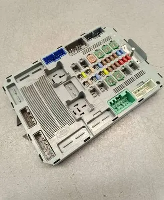 Jaguar XF X250 Fuse box set DX2314D628AG 7270071940 A50044258