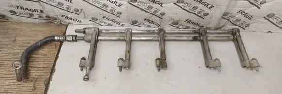 Volkswagen Touareg I Fuel main line pipe 1234
