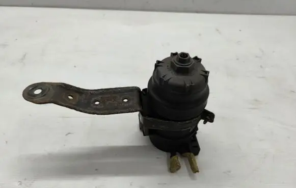 Volvo XC60 Fuel filter housing 31342921