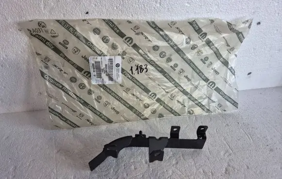 Alfa Romeo Giulia Timing belt guard (cover) 50552603 68385294AA