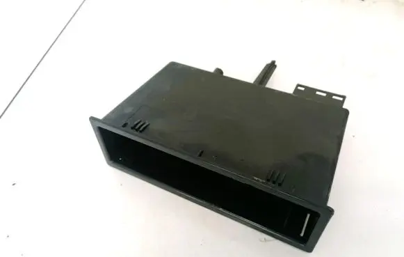 Peugeot Partner Glove box 9613133077