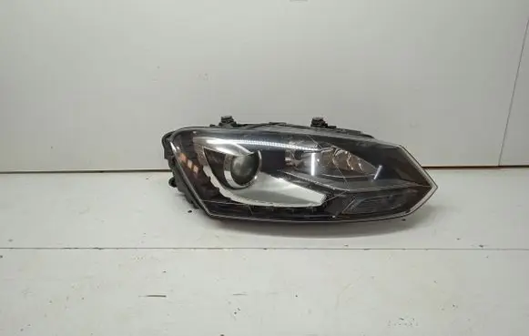 Volkswagen Polo V 6R Headlight/headlamp 6R1941032C
