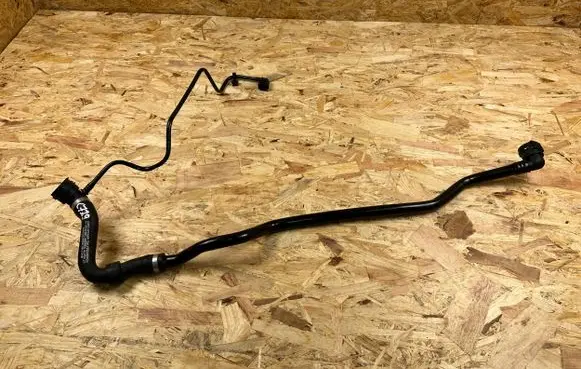 Mercedes-Benz E W213 Engine coolant pipe/hose A2135019302