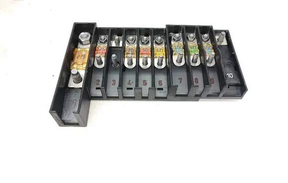 Volkswagen Transporter - Caravelle T5 Fuse module 7H0937550A