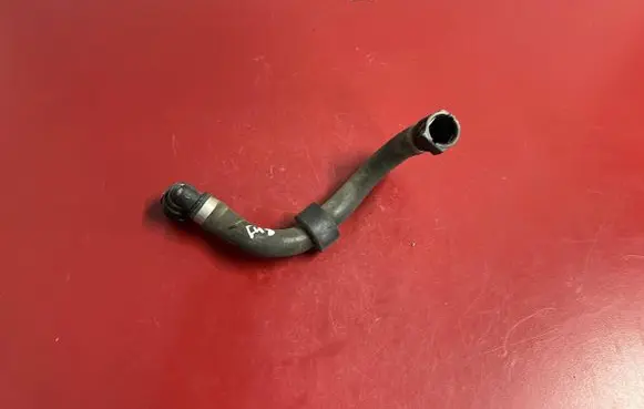 BMW X1 F48 F49 Engine coolant pipe/hose 7617374