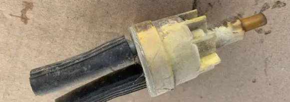 Mercedes-Benz W123 Valve vacuum 