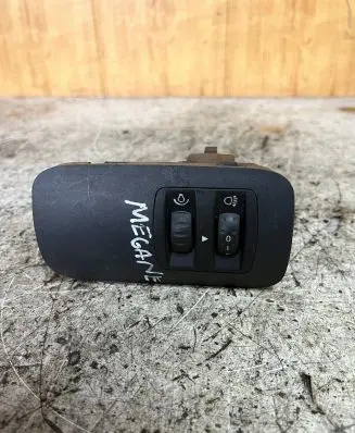 Renault Megane II Headlight level height control switch 8200176081 EPDMMD15 7785