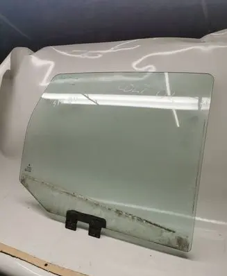 Mitsubishi Colt Rear side window 43R00048