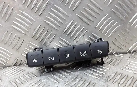 Hyundai Bayon Seat heating switch 299225379