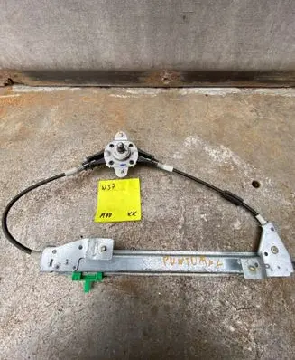 Fiat Punto (188) Front door manual window regulator 