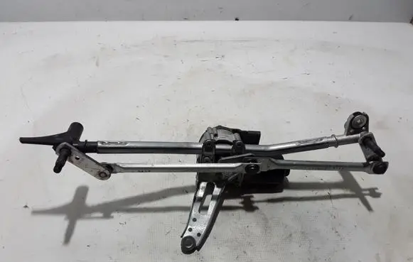 Volvo S60 Front wiper linkage 32282193