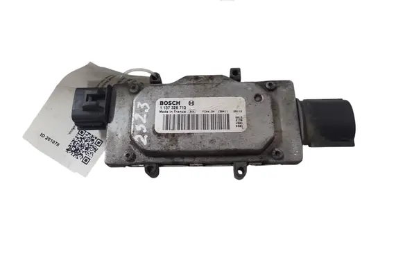 Coolant fan relay