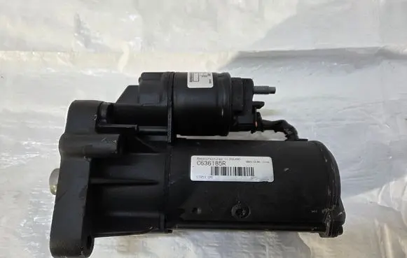 Opel Vivaro Starter motor 93169461