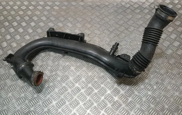 Ford Galaxy Turbo air intake inlet pipe/hose AV619C623B